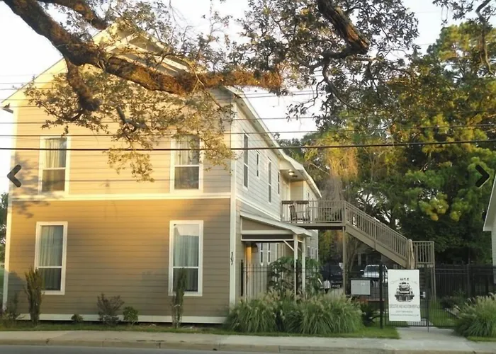 Choo Choo Lofts, 3 Bedroom 2 Bath, Full Kitchen - Lafayette, La Lafayette