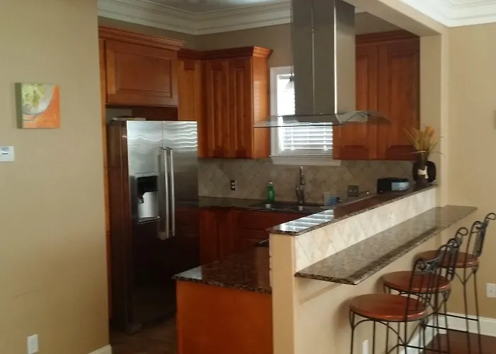 Choo Choo Lofts, 3 Bedroom 2 Bath, Full Kitchen - Lafayette, La 3* Lafayette