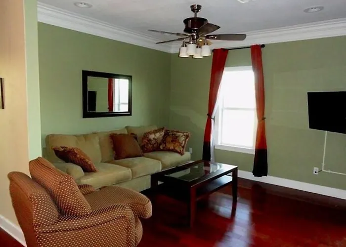Choo Choo Lofts, 3 Bedroom 2 Bath, Full Kitchen - Lafayette, La 3*